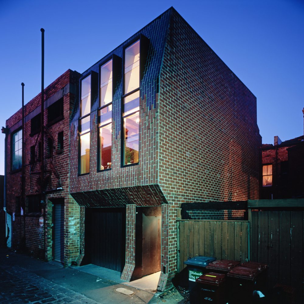 Opat Architects Infill South Melbourne photo from laneway